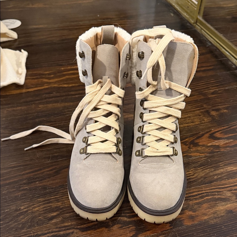 Mi.iM Women's Cream Lace-Up Boots - Picture 2 of 5